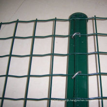 China Green PVC Coated Garden Trim Border Wire Mesh Fence